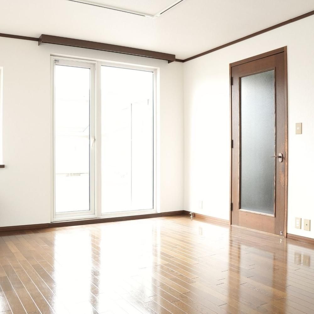 Renovated 4LDK House for Sale in Hakodate, Hokkaido - Thumbnail 2