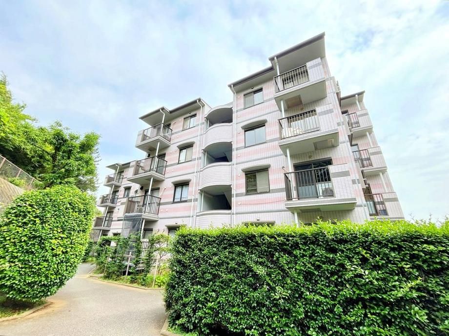 Renovated 3LDK Apartment in Hodogaya, Yokohama for Sale - Thumbnail 3