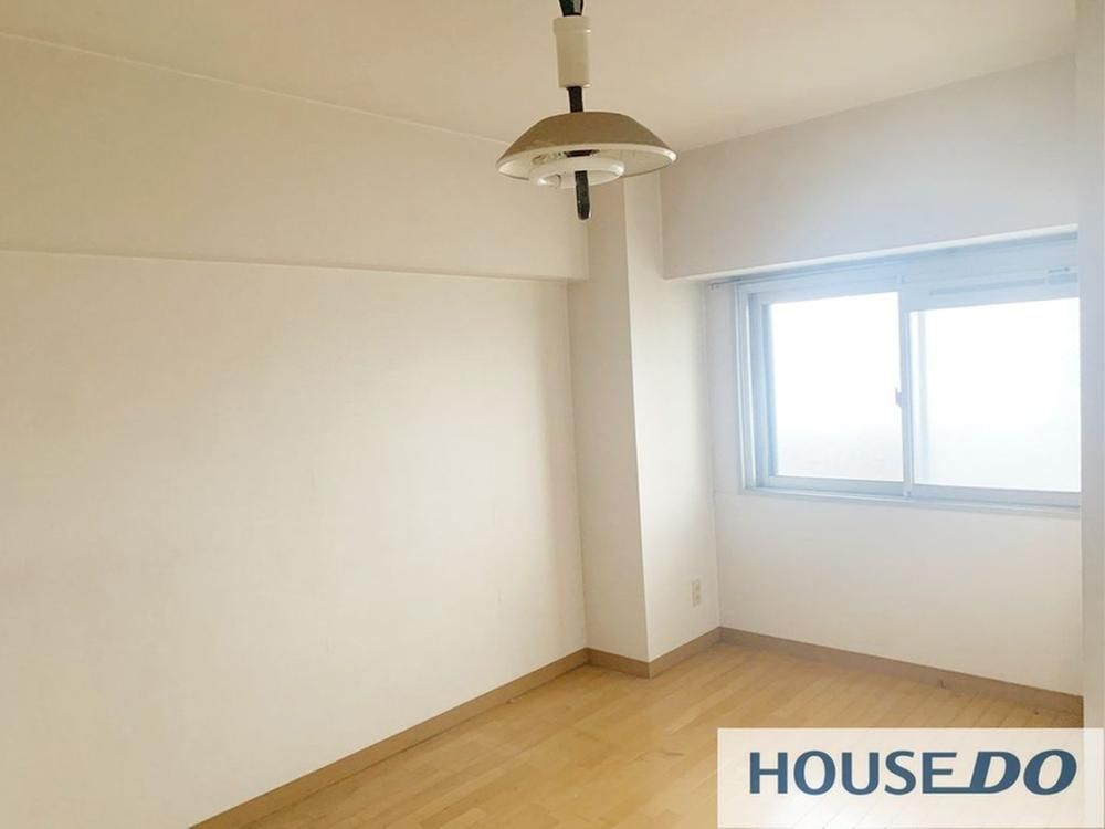 2LDK Apartment for Sale in Toride, Ibaraki - 68.31m2 - Thumbnail 4