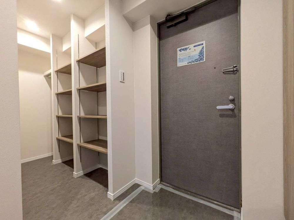 3LDK Apartment for Sale in Saga City, Near Station - Thumbnail 2