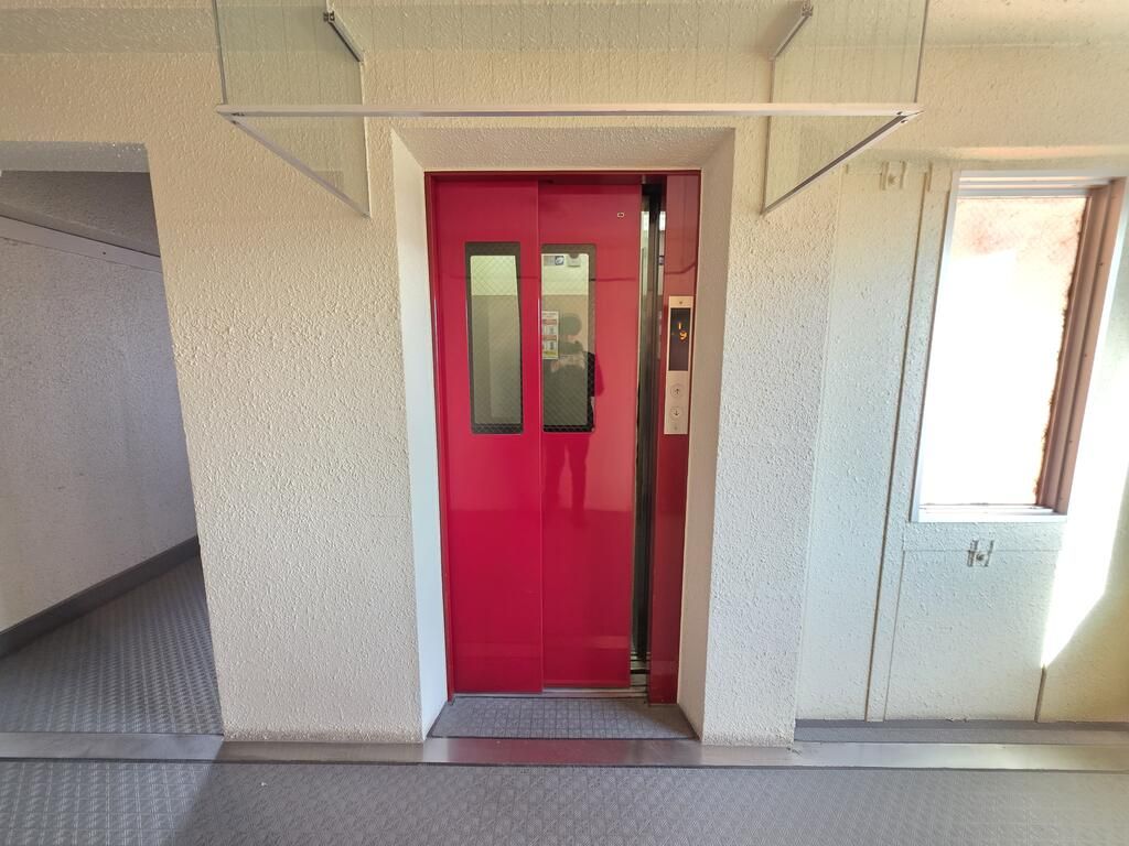 2LDK Apartment for Rent in Wakabayashi Ward, Sendai - Thumbnail 2