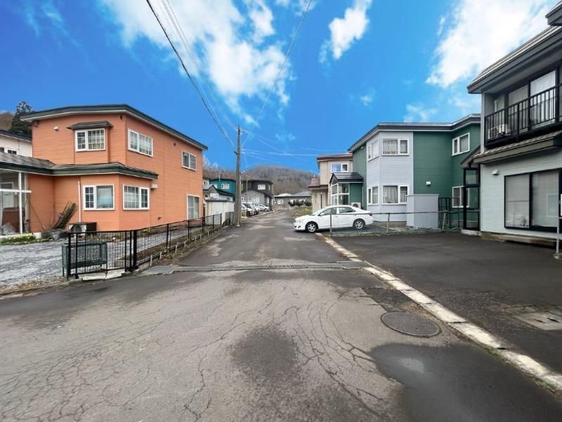 4LDK Used House for Sale in Hakodate, Hokkaido - 4 Million Yen - Thumbnail 2