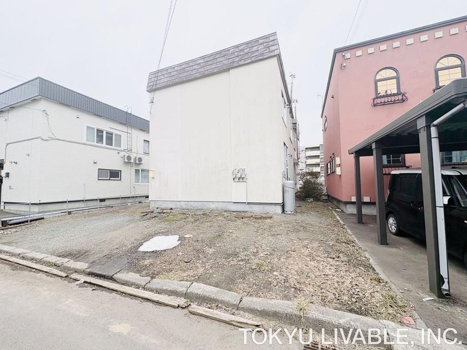 228 sqm Land for Sale in Higashi Ward, Sapporo - Thumbnail 3
