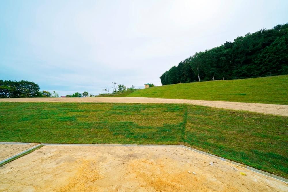 Vacant Land for Sale in Kitahiroshima, Hokkaido - 388.38 sqm - Thumbnail 4