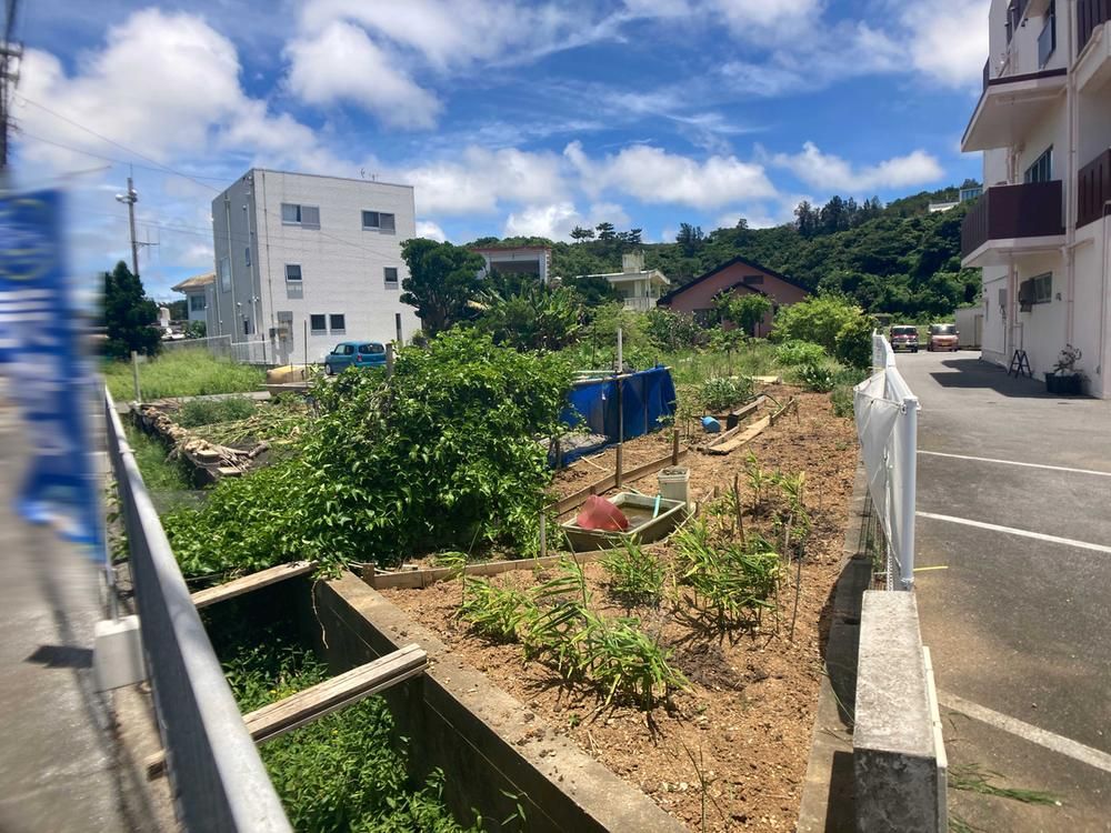 Land for Sale in Onna Village, Okinawa - 231 sqm - Thumbnail 3