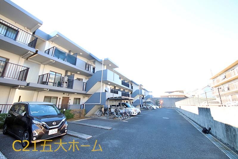 3LDK Apartment for Sale in Kashiwa, Chiba - 70.53m2 - Thumbnail 4