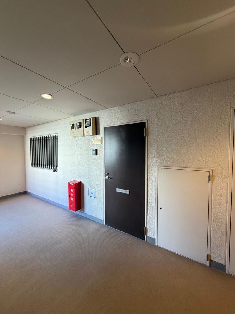 Renovated 2LDK Apartment in Aoba-ku, Sendai near Koto dai Koen Station - Thumbnail 4
