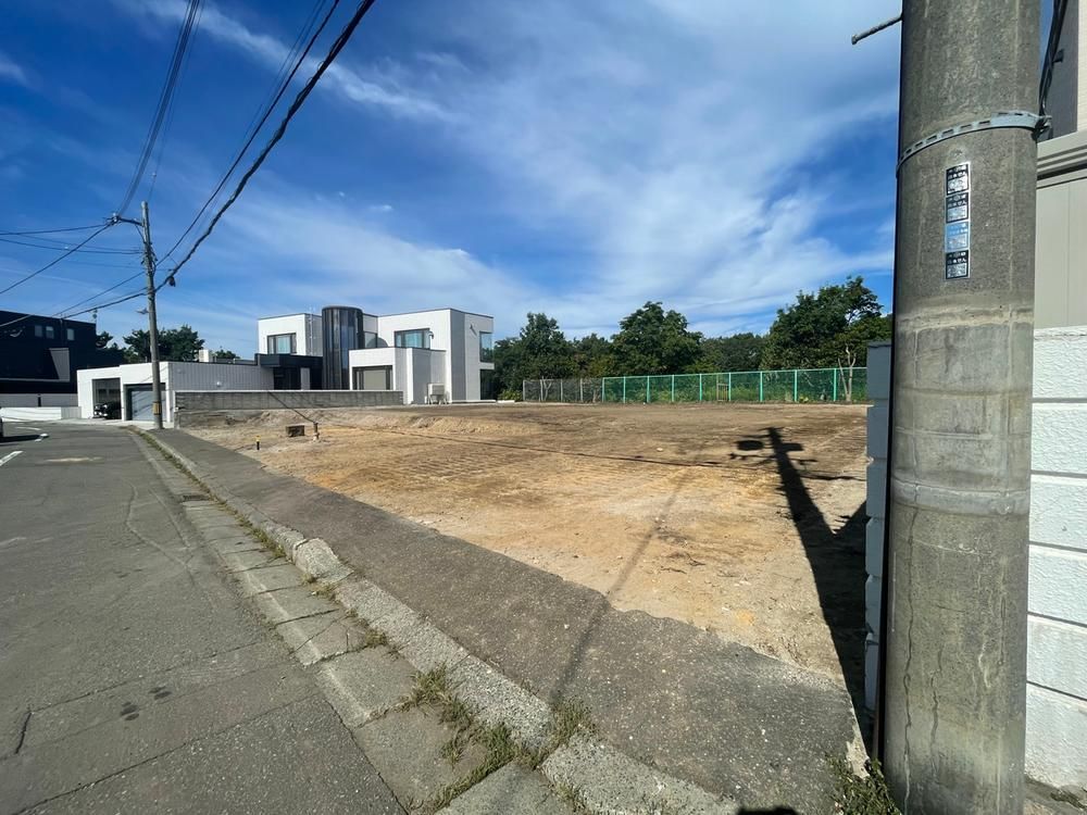 230m2 Building Plot for Sale in Makomanai, Sapporo - Thumbnail 3