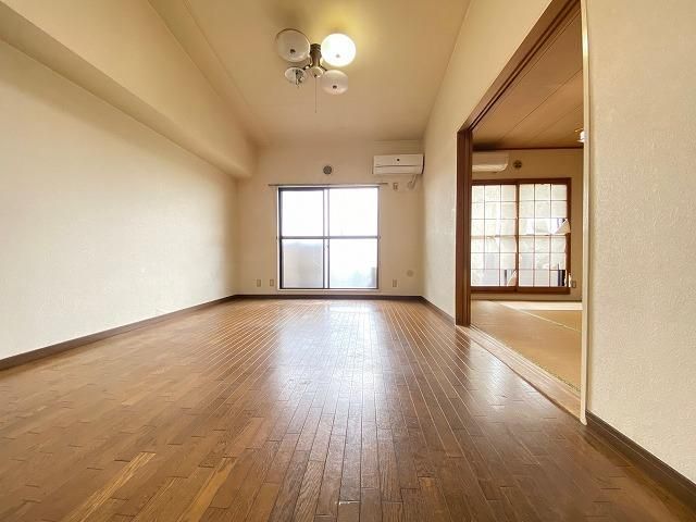 3LDK Top-Floor Apartment in Funabashi, Chiba – 74m² - Thumbnail 3