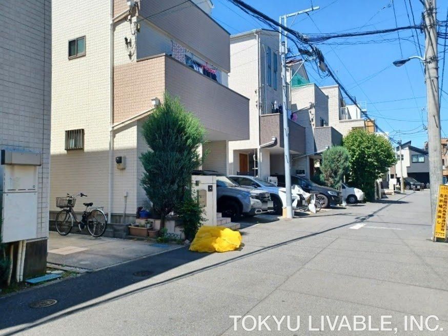 2LDK+S Detached House in Kita Ward, Tokyo - 88.26m2 - Thumbnail 2