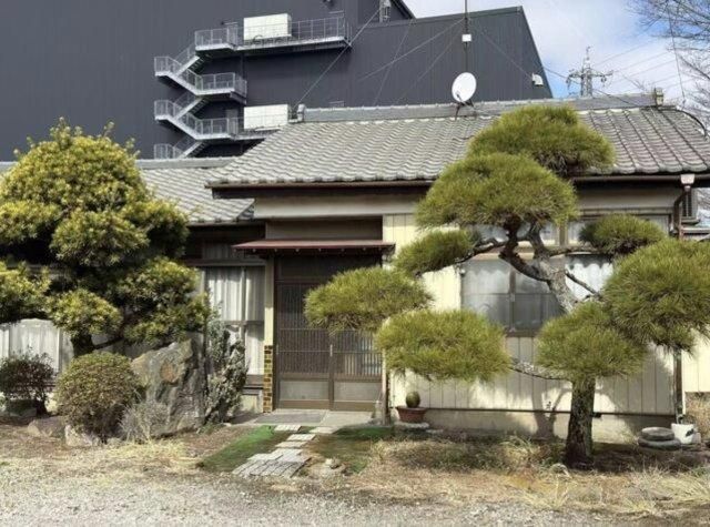 5LDK Single-Story House for Sale in Kazo, Saitama - Thumbnail 2