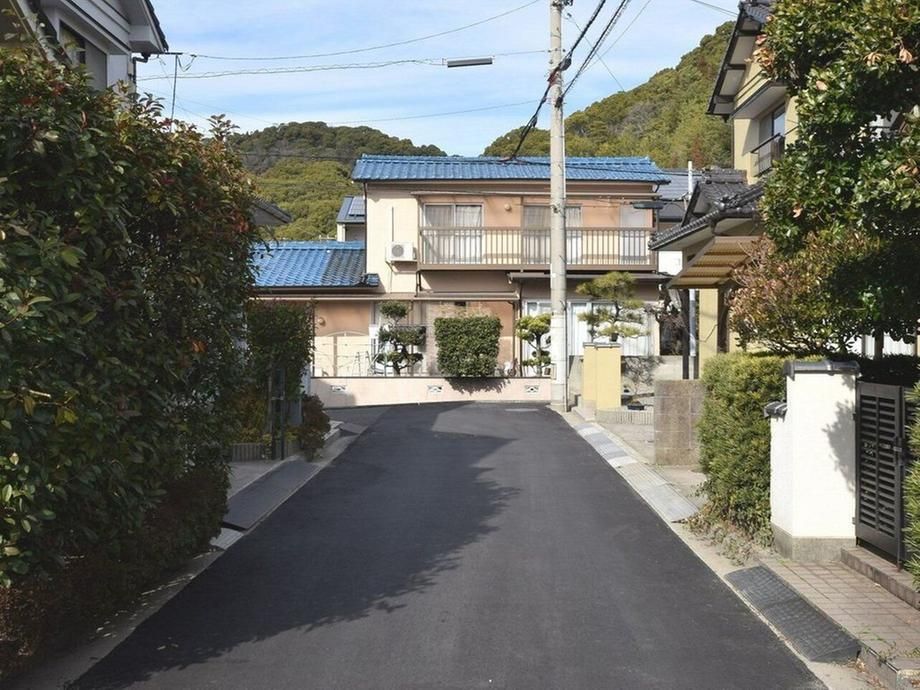 4LDK Used House in Takaoka-cho, Matsuyama, Ehime - 15.5M Yen - Thumbnail 4