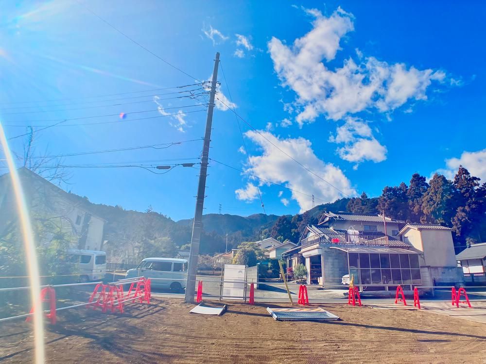Land for Sale in Ome City, Tokyo - New Development Plots - Thumbnail 2