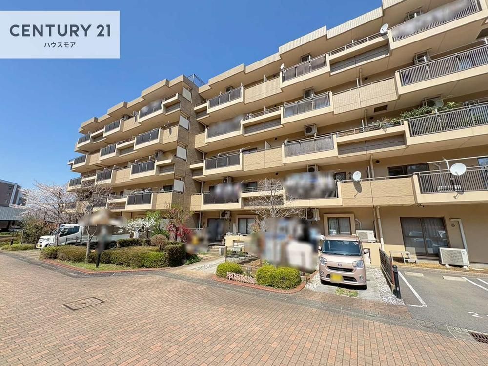 Renovated 3LDK Apartment in Ushiku, Ibaraki - 81m² - Thumbnail 3
