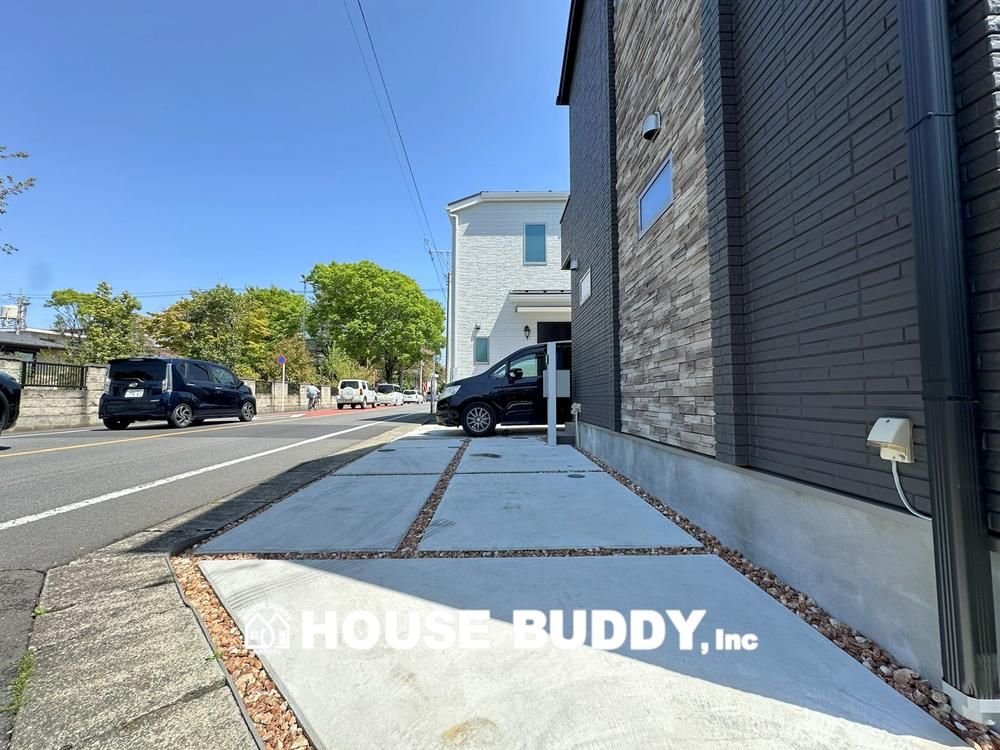New 3LDK+S House in Hamura, Tokyo with Solar Power - Thumbnail 4
