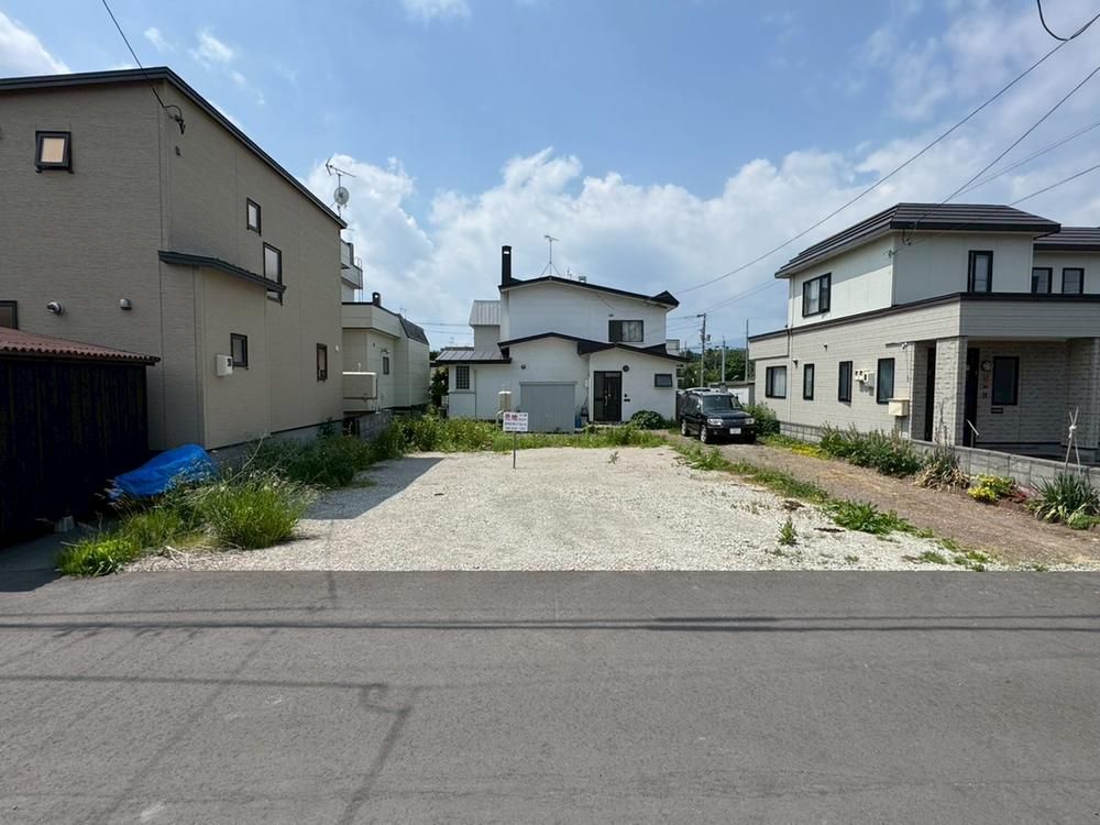 157.55m2 Land for Sale in Kita-ku, Sapporo, Hokkaido - Thumbnail 2