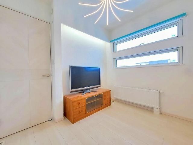 4LDK Detached House in Ebetsu, Hokkaido - 32 Million Yen - Thumbnail 4