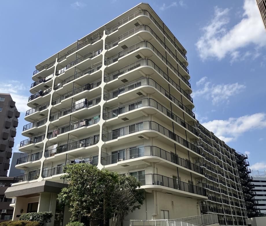 Yokohama Sky Heights 3LDK Apartment in Nishi Ward - Thumbnail 2