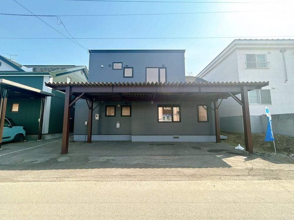 Renovated 4LDK House in Obihiro, Hokkaido – 159.5m² - Image 1