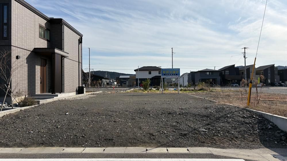 202.72m2 Land for Sale in Nankoku, Kochi Near Sumiyoshidori Station - Thumbnail 3