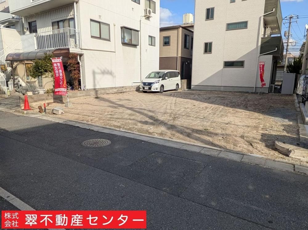 151.8m2 Land Plot in Ujina East, Hiroshima - No Building Conditions - Thumbnail 4