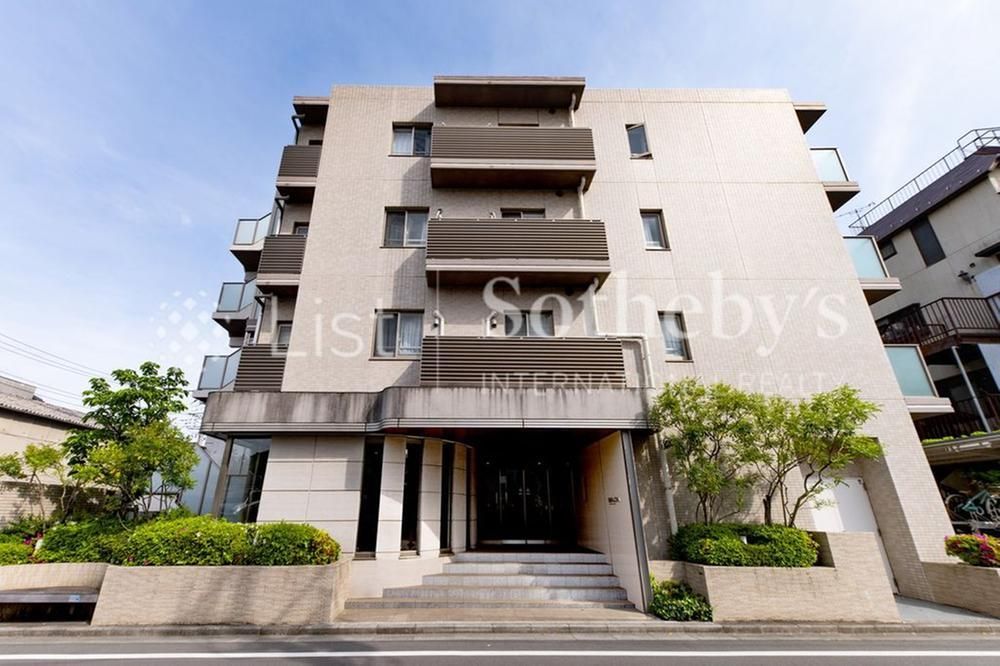 3LDK Apartment for Sale in Kohoku Ward, Yokohama - Thumbnail 2
