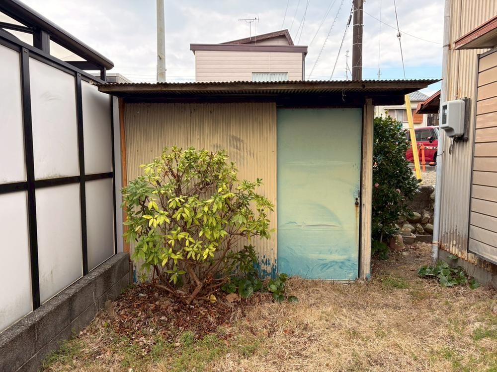 5DK House for Sale in Shimizu Ward, Shizuoka City - 14.9M Yen - Thumbnail 4
