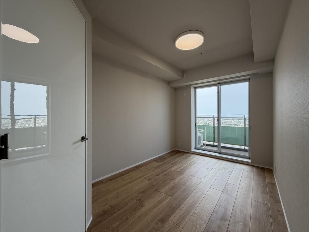 3LDK Apartment for Sale in Musashi Kosugi, Kawasaki - Thumbnail 4