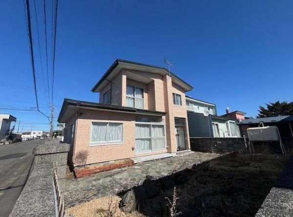 4LDK Used House on Corner Lot in Tomakomai, Hokkaido - Thumbnail 3