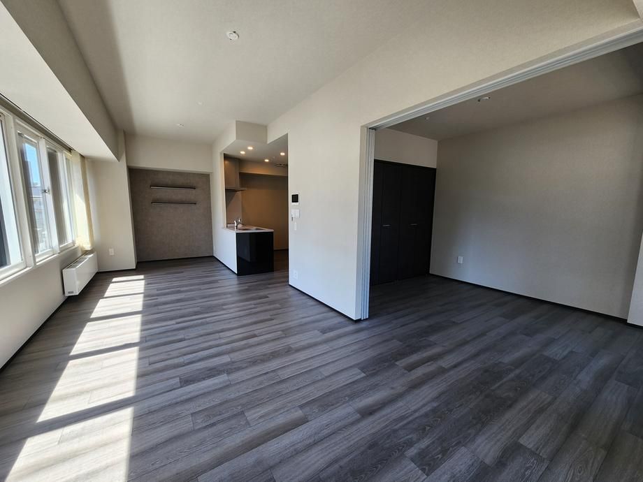 3LDK Modern Apartment for Sale in Hakodate, Hokkaido - Thumbnail 3