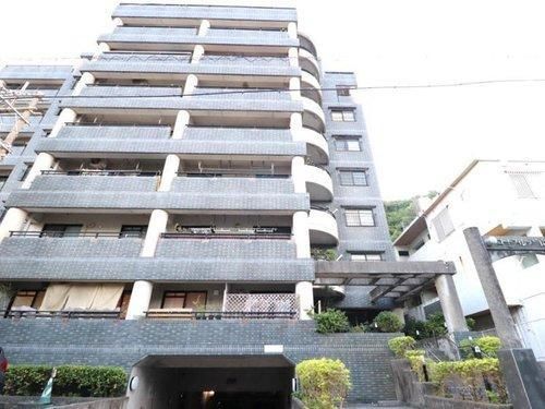 2LDK Apartment for Sale in Naha, Okinawa - 74.31m2 - Thumbnail 2