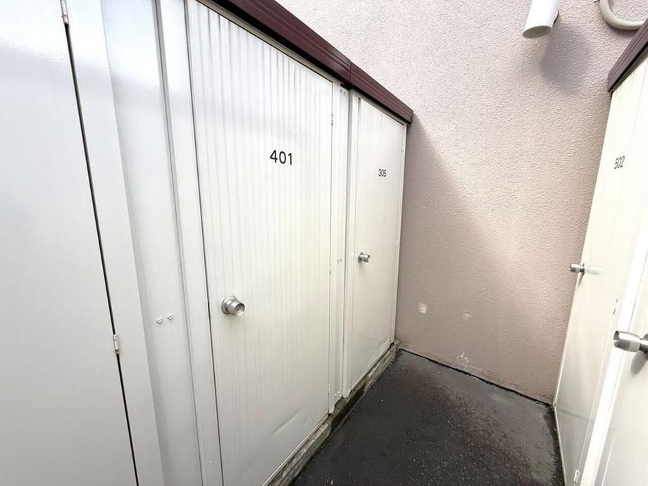 Renovated 4LDK Apartment in Sapporo Higashi Ward for Sale - Thumbnail 3