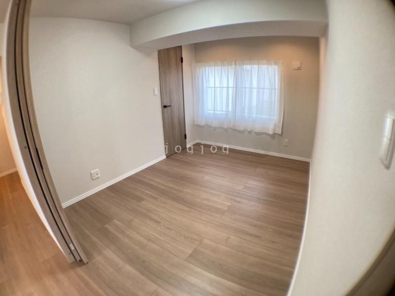 Renovated 2LDK Apartment for Sale in Central Sapporo - Thumbnail 4