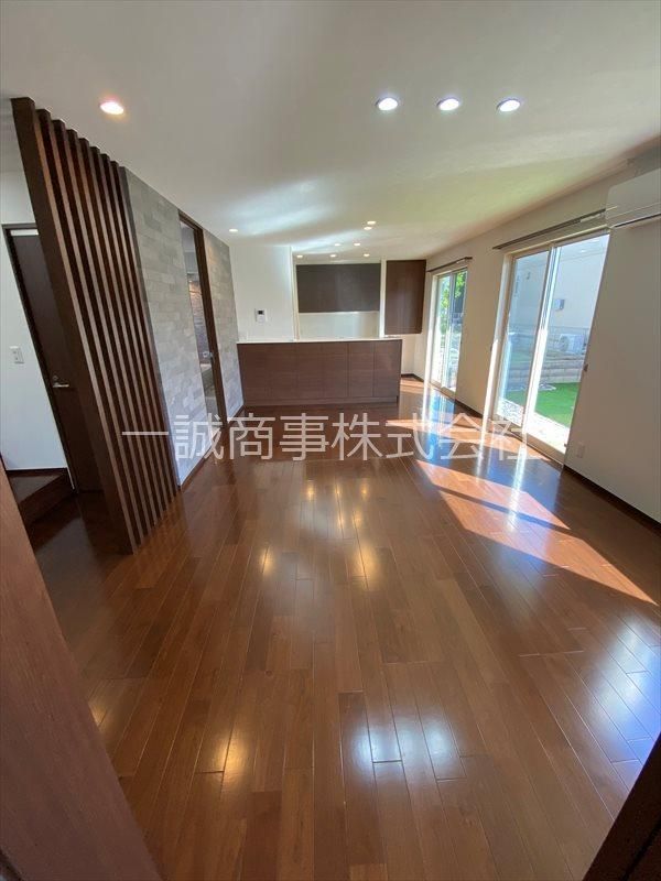 4LDK House for Sale in Mito, Ibaraki - 110.34m2 - Thumbnail 2