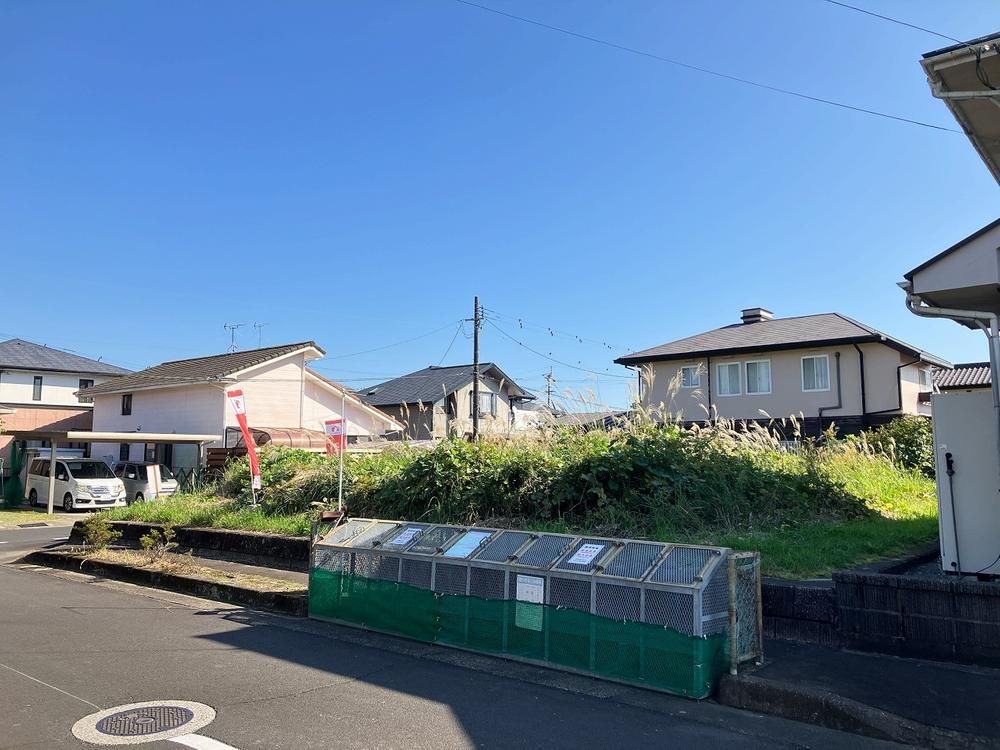 86 Tsubo Corner Building Land in Aira City, Kagoshima - Thumbnail 4