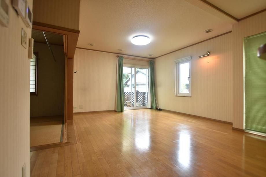 4LDK House in Asahi-ku, Yokohama with Solar Power - Thumbnail 4