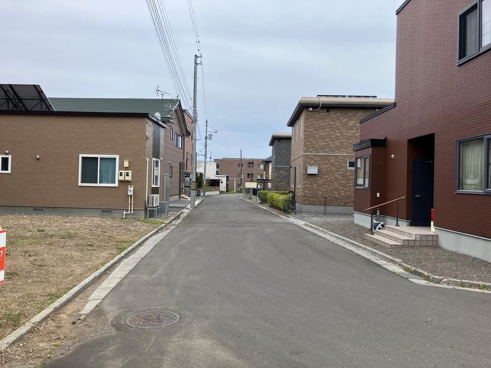 Land for Sale in Hakodate, Hokkaido - 172.6 sqm - Thumbnail 2