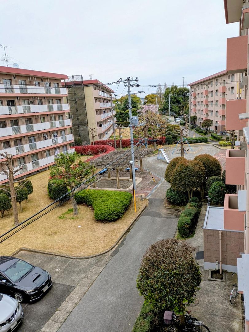 3DK Apartment for Sale in Funabashi, Chiba - 48.99m² - Thumbnail 3