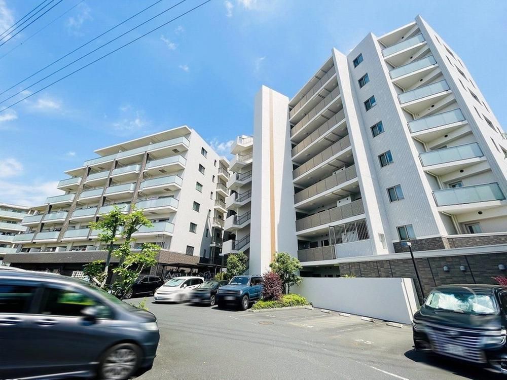 3LDK Apartment for Sale in Chuo Rinkan, Yamato City - Thumbnail 3