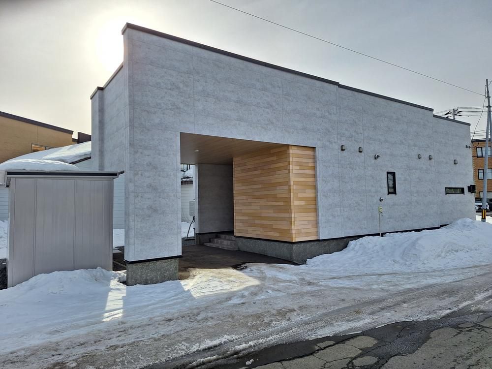 New 2024 2LDK House in Furano, Hokkaido with Long-Term Excellent Housing Certification - Thumbnail 3