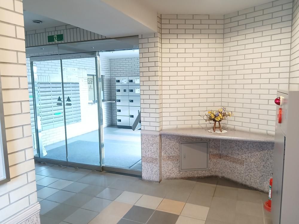 Fully Renovated 3LDK Apartment in Sendai Wakabayashi - Thumbnail 3