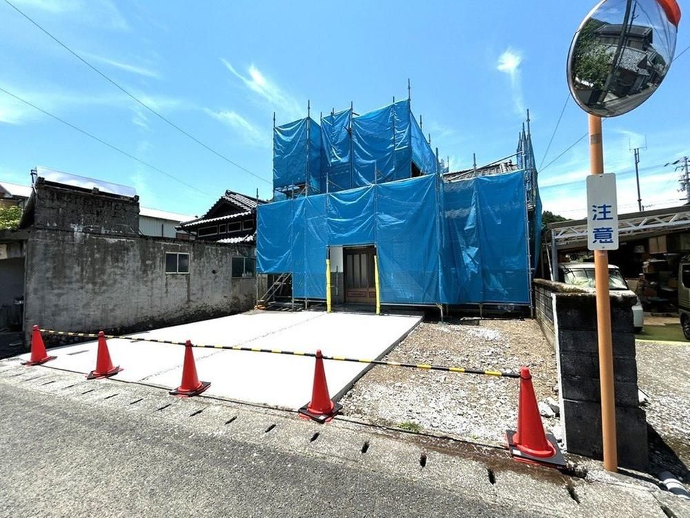 Renovated 3LDK+S House 2 Min Walk from Nii Station in Kochi - Thumbnail 4