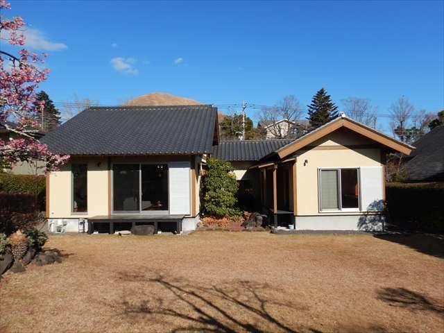 3LDK House for Sale in Izu Kogen, Shizuoka with Hot Spring Bath - Thumbnail 2