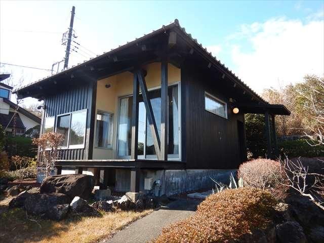 3LDK House for Sale in Izu Kogen, Shizuoka with Hot Spring Bath - Thumbnail 3