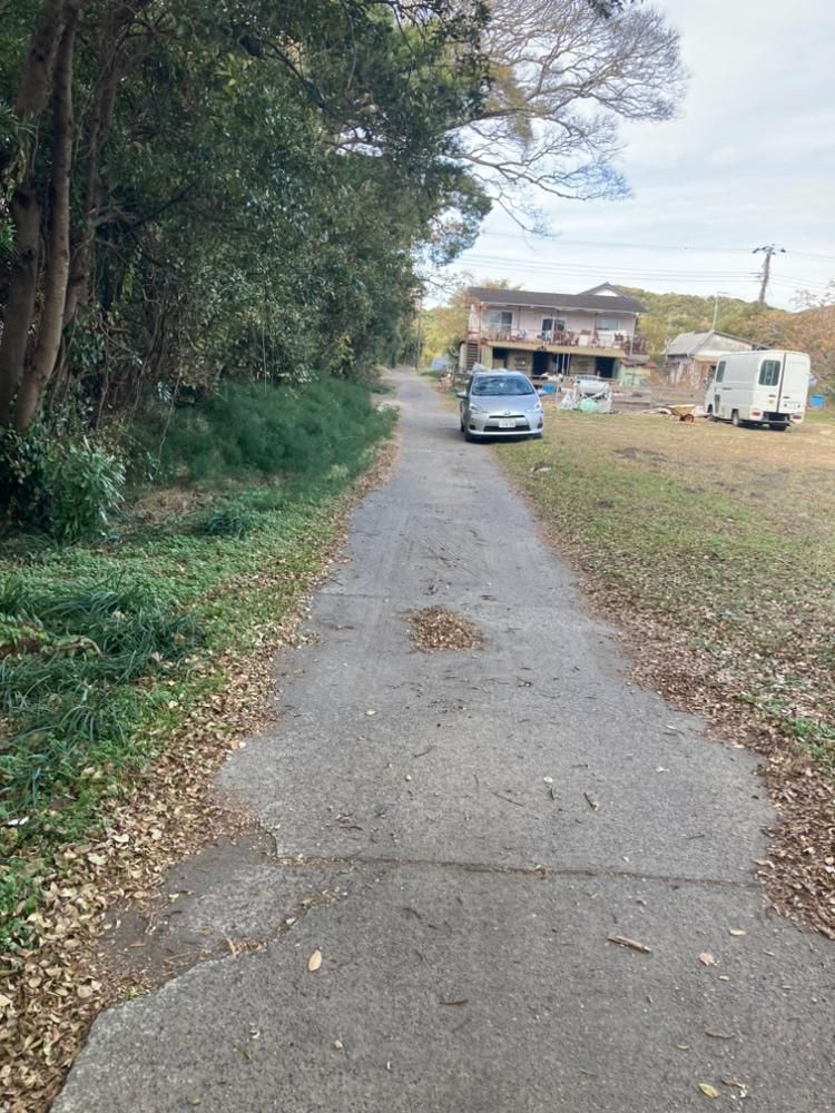 Land for Sale in Tateyama, Chiba - 1,573 sqm - Thumbnail 2