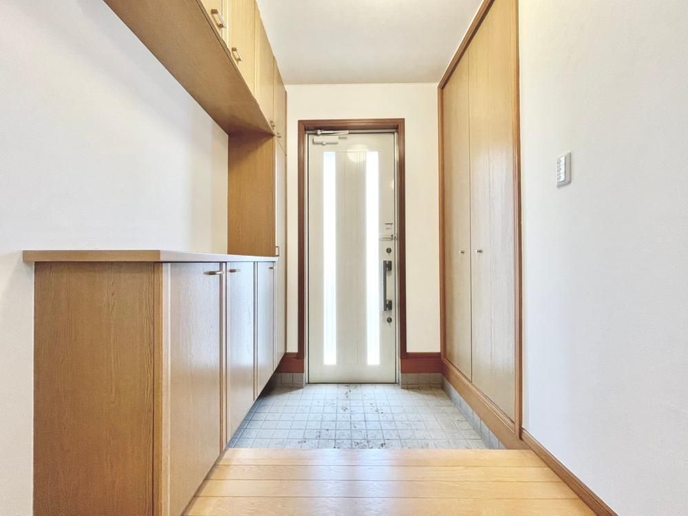 Renovated 4LDK House for Sale in Funabashi, Chiba - Thumbnail 3