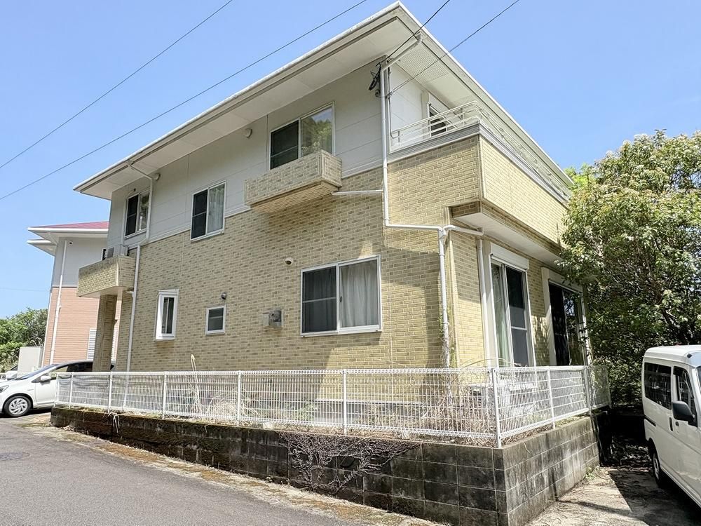 4LDK Detached House for Sale in Miyazaki City - 130.38 sqm - Thumbnail 2