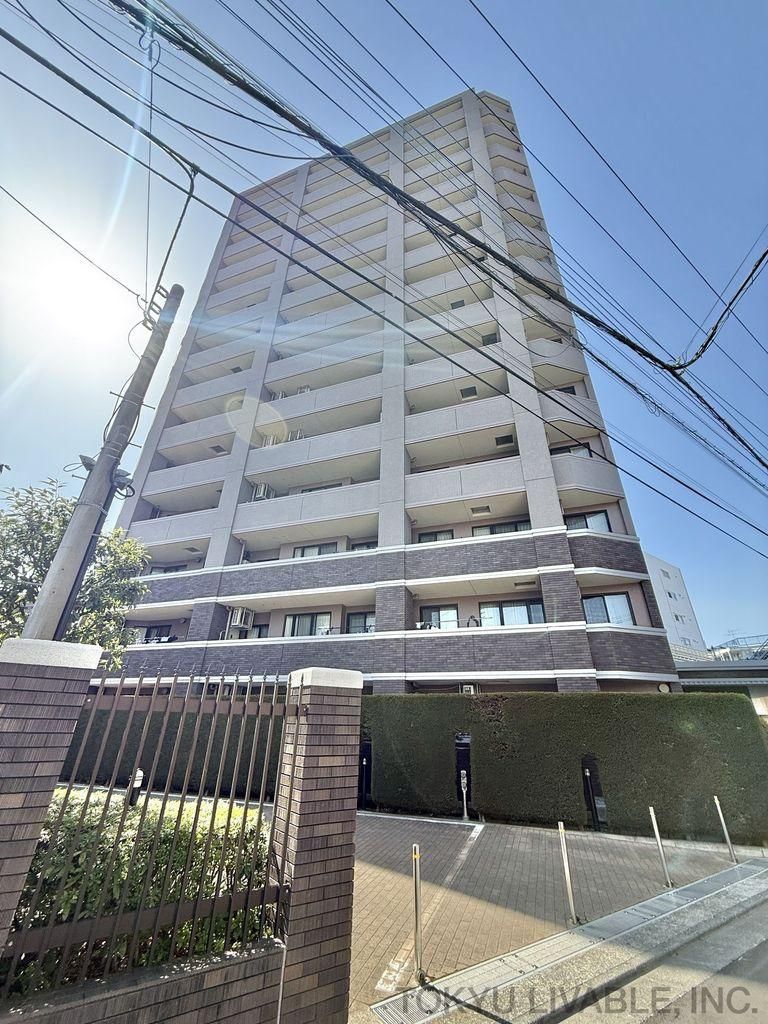 4LDK Apartment for Sale in Yamato City Near Minami-Rinkan Station - Thumbnail 2