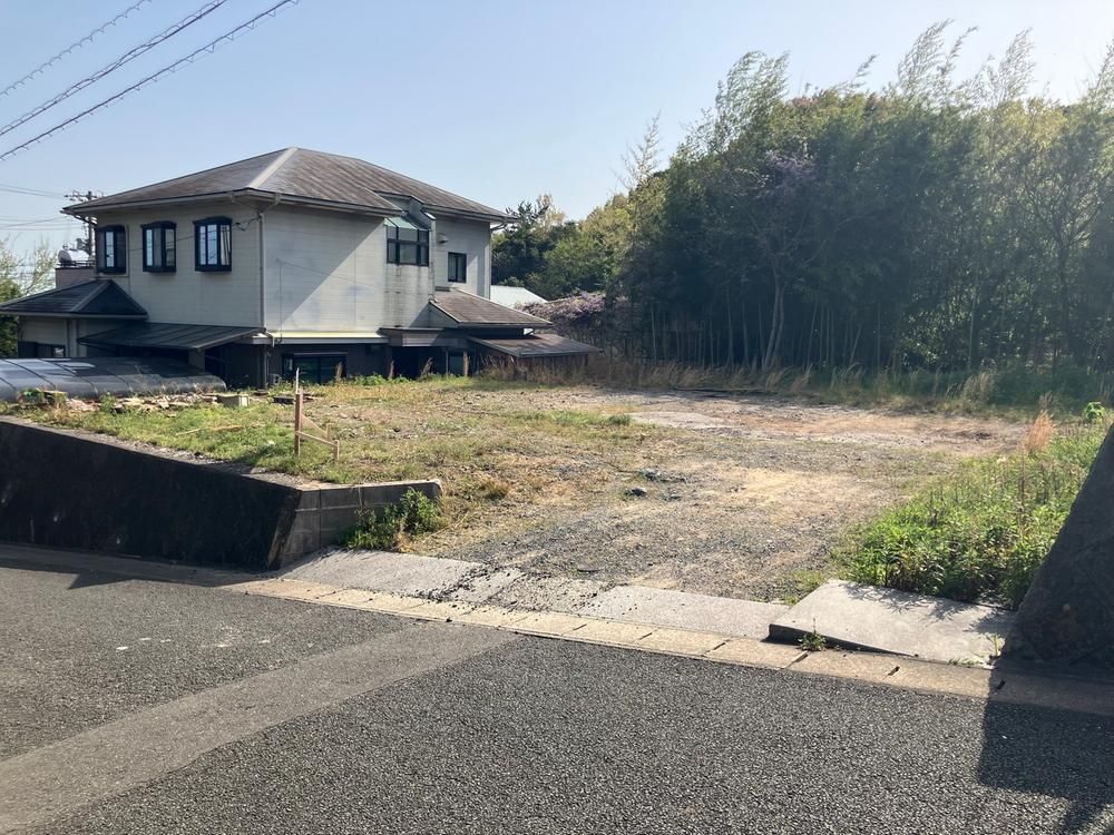 Land for Sale in Ube City, Yamaguchi - 299.77 sqm - Thumbnail 2