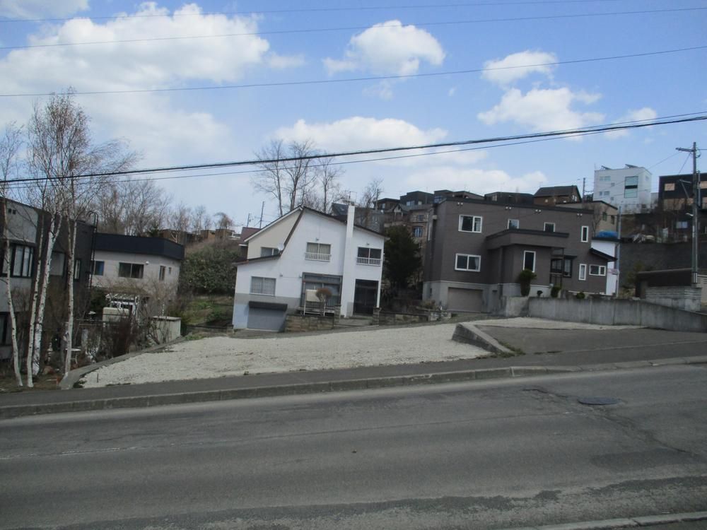 Land for Sale in Otaru, Hokkaido - 321.2 sqm, Near Asari Station - Thumbnail 3